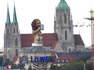 Oktoberfest Lowenbrau Lion Munich